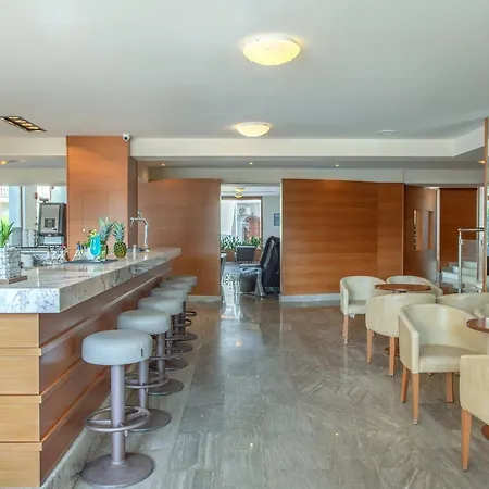 Chc Marilena Hotel 4*